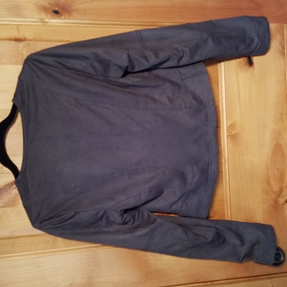 Yest grey jacket size 6-8 - Picture 2 of 8